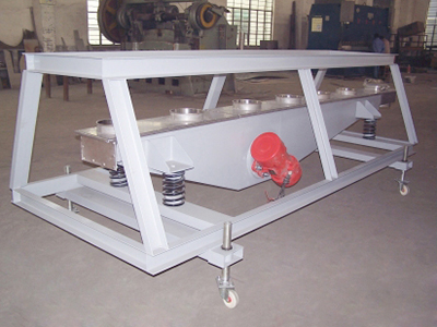 振動(dòng)輸送機